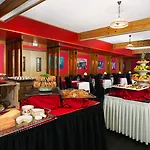 Madame Et Ibiza Hotel
