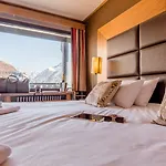 Madame Et Ibiza Hotel Les Deux Alpes