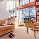 Madame Et Ibiza Hotel Les Deux Alpes