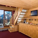 Madame Et Ibiza Hotel Les Deux Alpes