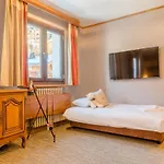 Hotel Madame Et Ibiza Les Deux Alpes