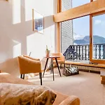 Madame Et Ibiza Hotel Les Deux Alpes