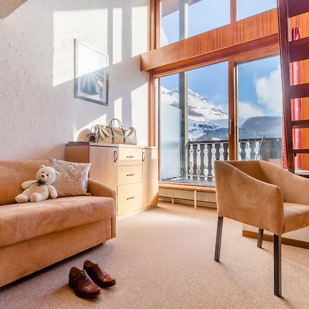 Madame Et Ibiza Hotel Les Deux Alpes