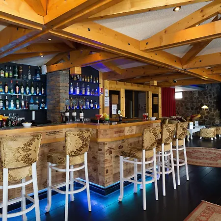 Madame Et Ibiza 3*