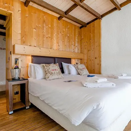 Hotell Madame Et Ibiza Les Deux Alpes