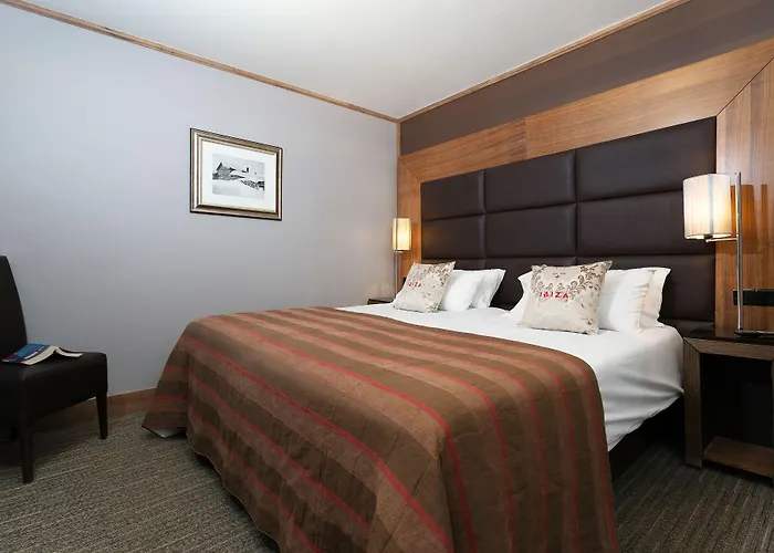 Madame Et Ibiza Hotel Les Deux Alpes