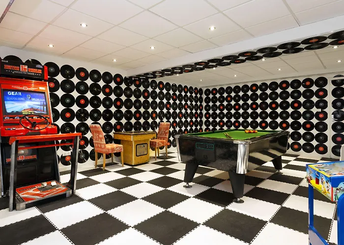 Hotel Madame Et Ibiza Les Deux Alpes