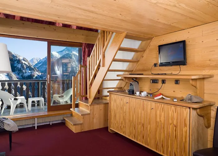 Madame Et Ibiza Hotel Les Deux Alpes